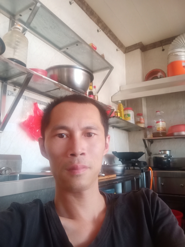 生活还在继续的第一张照片--贵港认干亲服务网